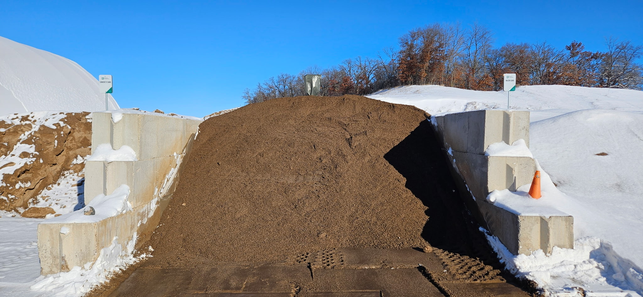 Winter Products | Bulk Salt | Salt Sand Mix | Plaisted Companies